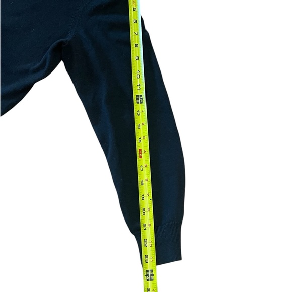 Quacker Factory Womens Black Sequined Christmas Sweater with Dog Tree Design M - Picture 4 of 8